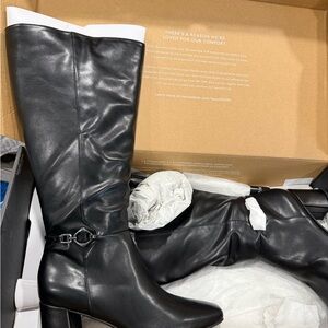 NEW Naturalizer Black boots